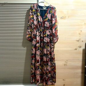 Beautiful flower floral maxi from Boden worn in family pictures